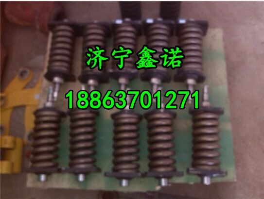 河南南阳小松PC56-7空调压缩机支架批发