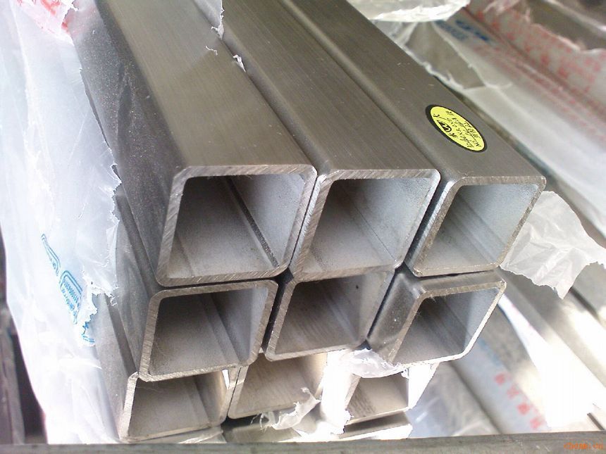 供应用于机械结构的304不锈钢方管｜304不锈钢无缝管|