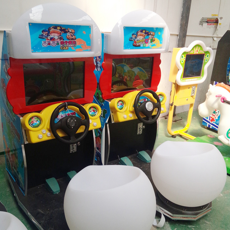 供应供应极品飞车电玩游戏机 投币机 大型电玩游艺机 儿童赛车