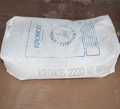 供应用于PVC|超耐候的克朗诺斯金红石钛白粉2220