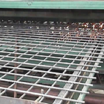 供应用于隔离防护的钢筋焊接网