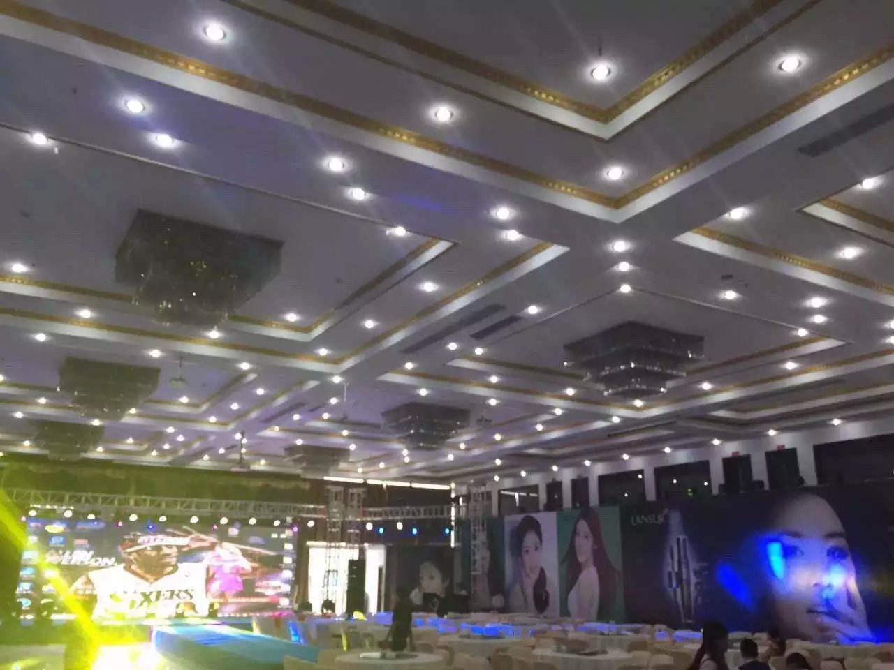 上海市上海舞台搭建 LED大屏幕出租公司厂家