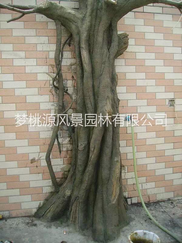 广州市厂家供应仿真假树厂家供应厂家供应仿真假树