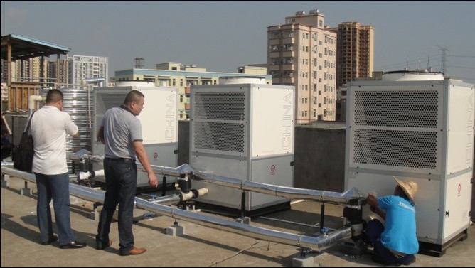 供应东莞莞城空气能热水工程专业安装公司 热水工程报价 空气能热泵多少钱一台图片