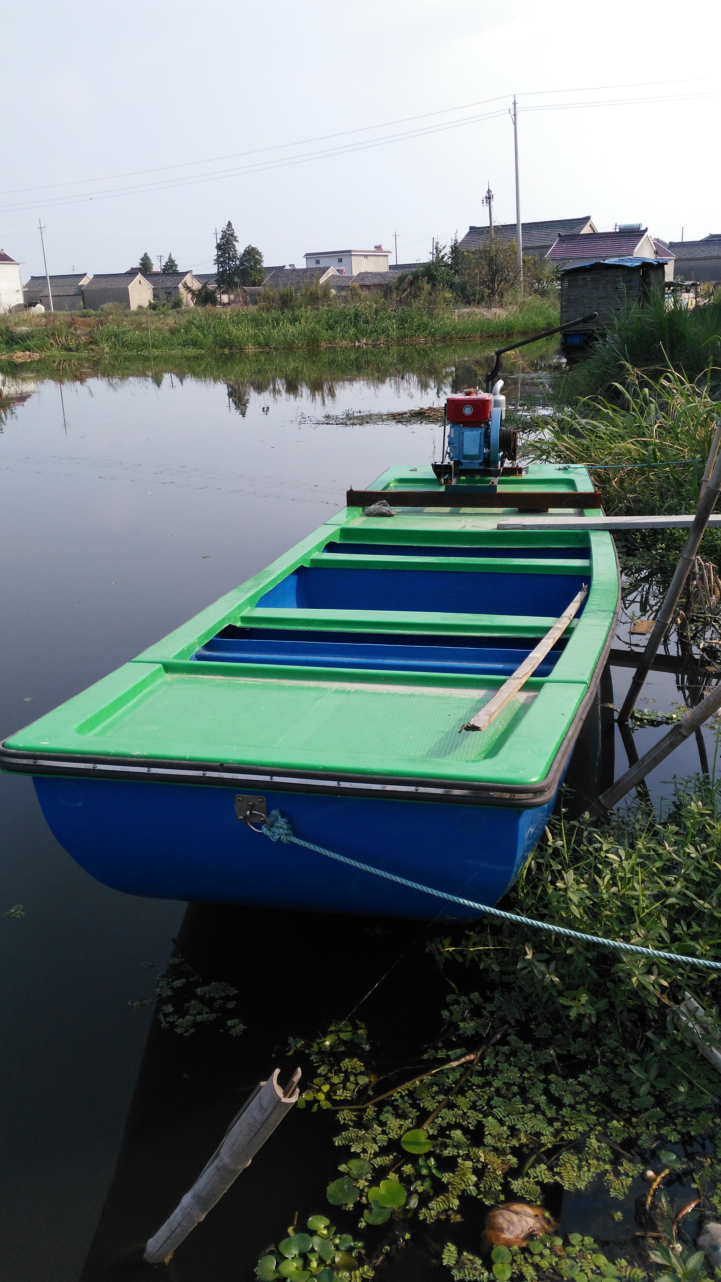 供应兴化新款渔船，玻璃钢渔船，玻璃钢油补船，兴化市扬帆木船厂图片