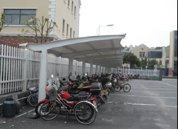 供应用于遮阳挡雨挡雪的山东青岛定制膜结构车棚 自行车棚  上海 上海铭一图片