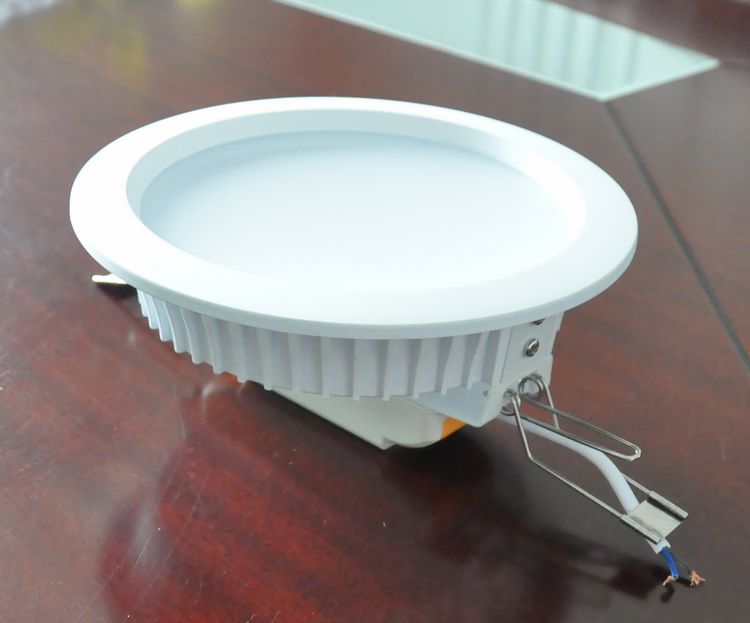 供应嵌入式LED筒灯批发筒灯价格 嵌入式LED筒灯批发 筒灯价格图片