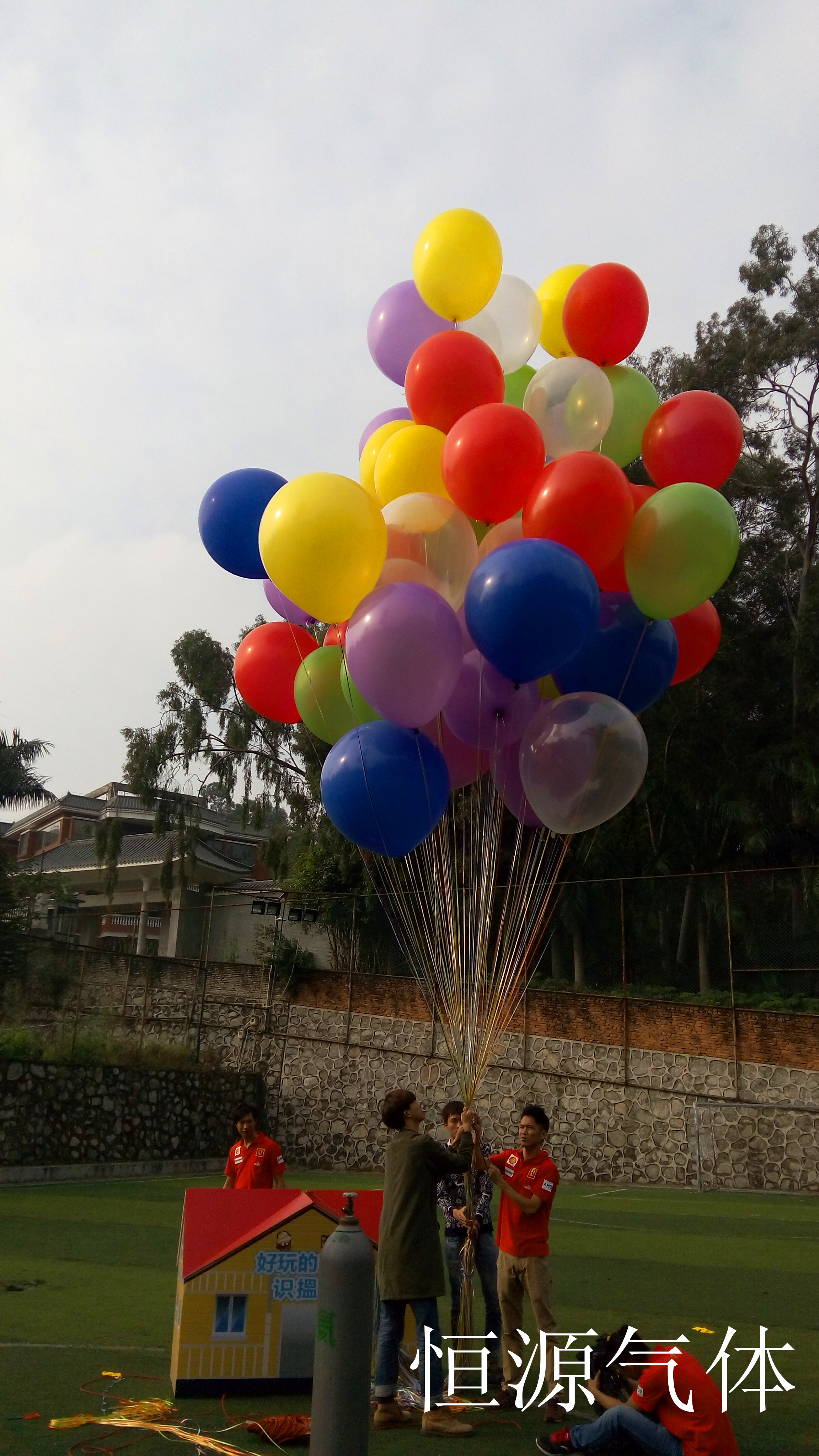 供应用于飘空气球|活动必备|气球造型首选的广州天河区高纯氦气批发