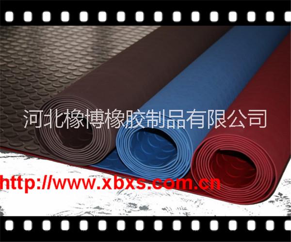 夹布橡胶板厂家供应用于用于铺设地面的夹布橡胶板厂家，河北橡胶板厂，橡胶板价格，橡胶板销售