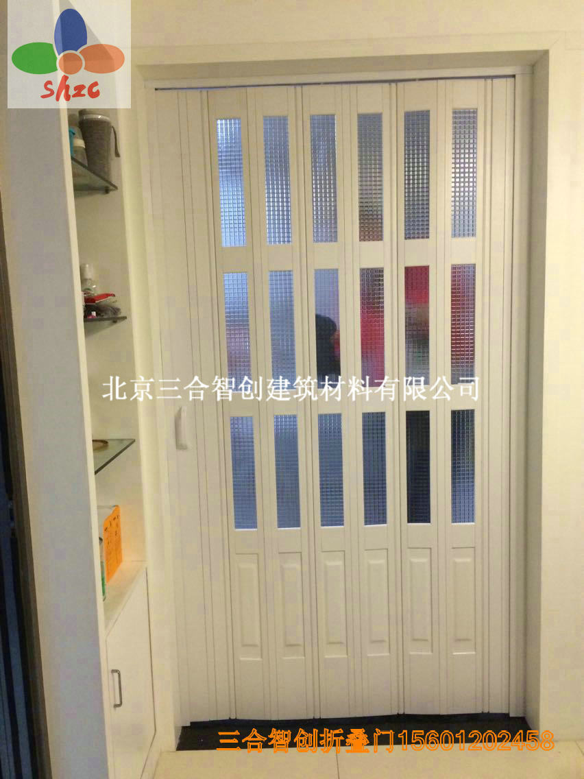供应pvc塑料折叠门 厨房隔断折叠门