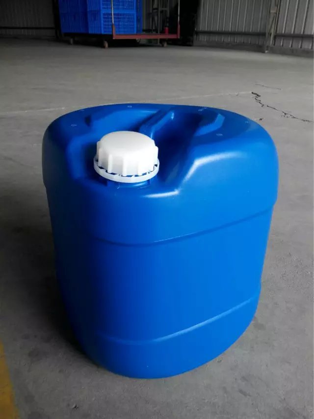 供应20L小口化工塑料桶，方形桶，堆码桶，化工桶，20L小口塑料桶图片