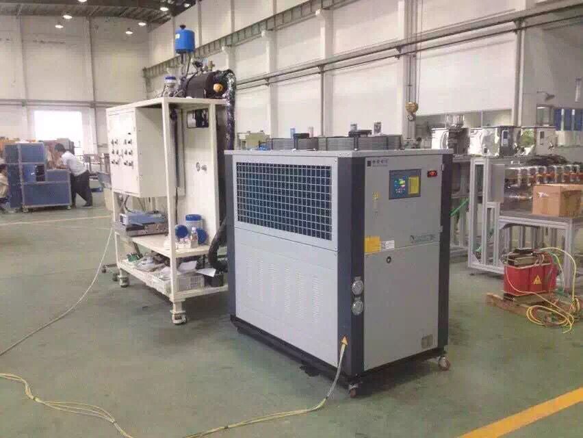 供应南京厂家直销冷水机，环保冷水机热线
