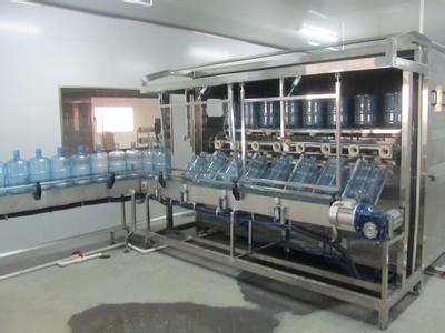 贵州安吉尔桶装纯净水设备 瓶装山泉水设备 桶装矿泉水设备 桶装水生产线找安康