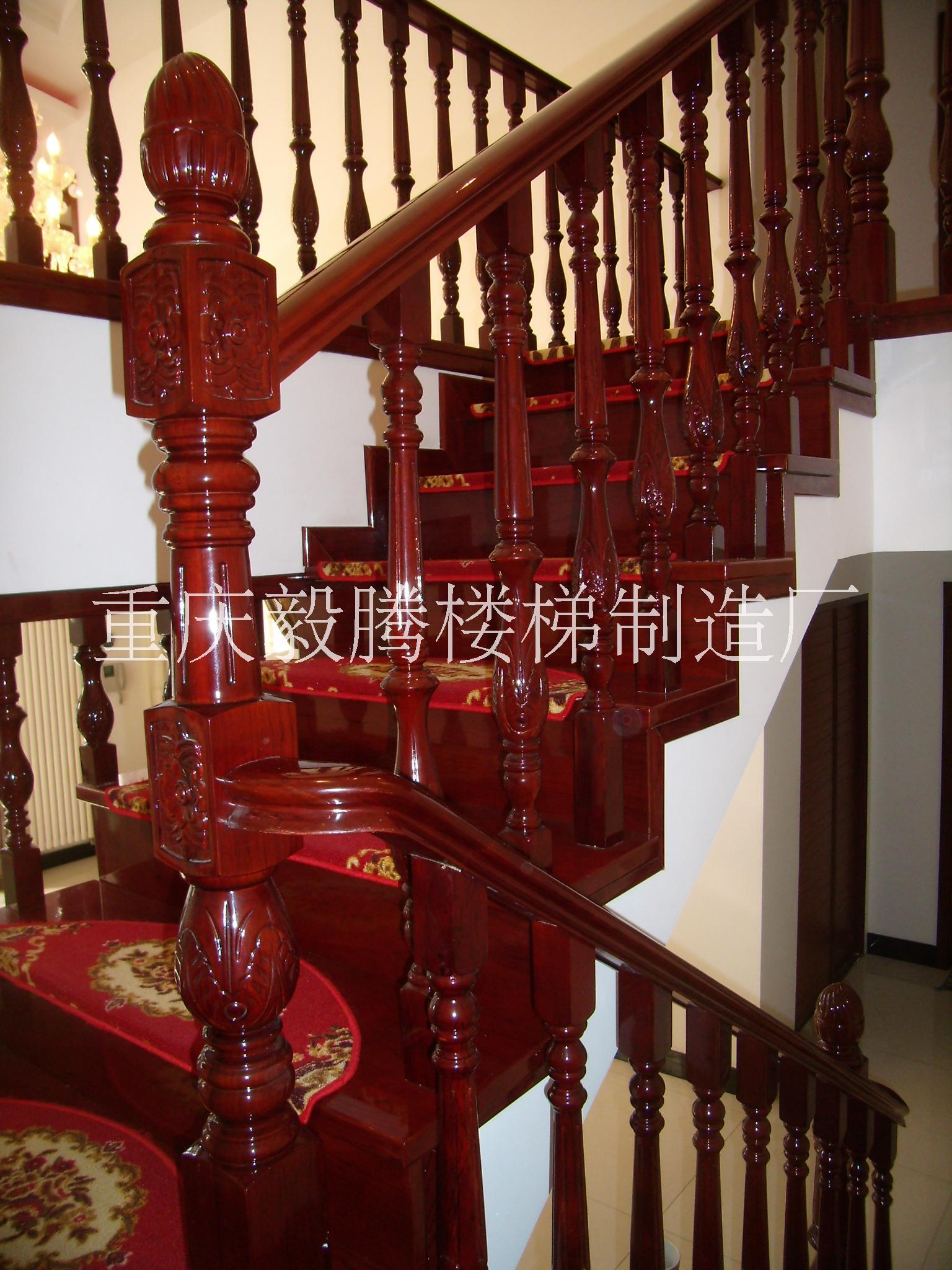 重庆市重庆实木楼梯，钢木楼梯，实木栏杆厂家