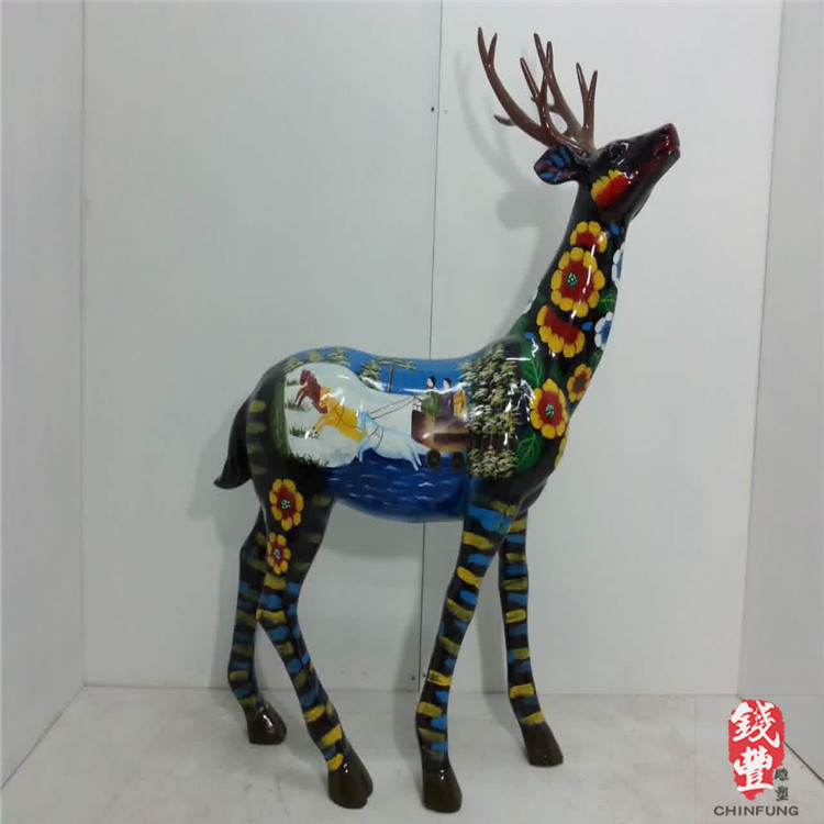 彩绘鹿商场活动大型摆件玻璃钢动物雕塑 彩绘鹿