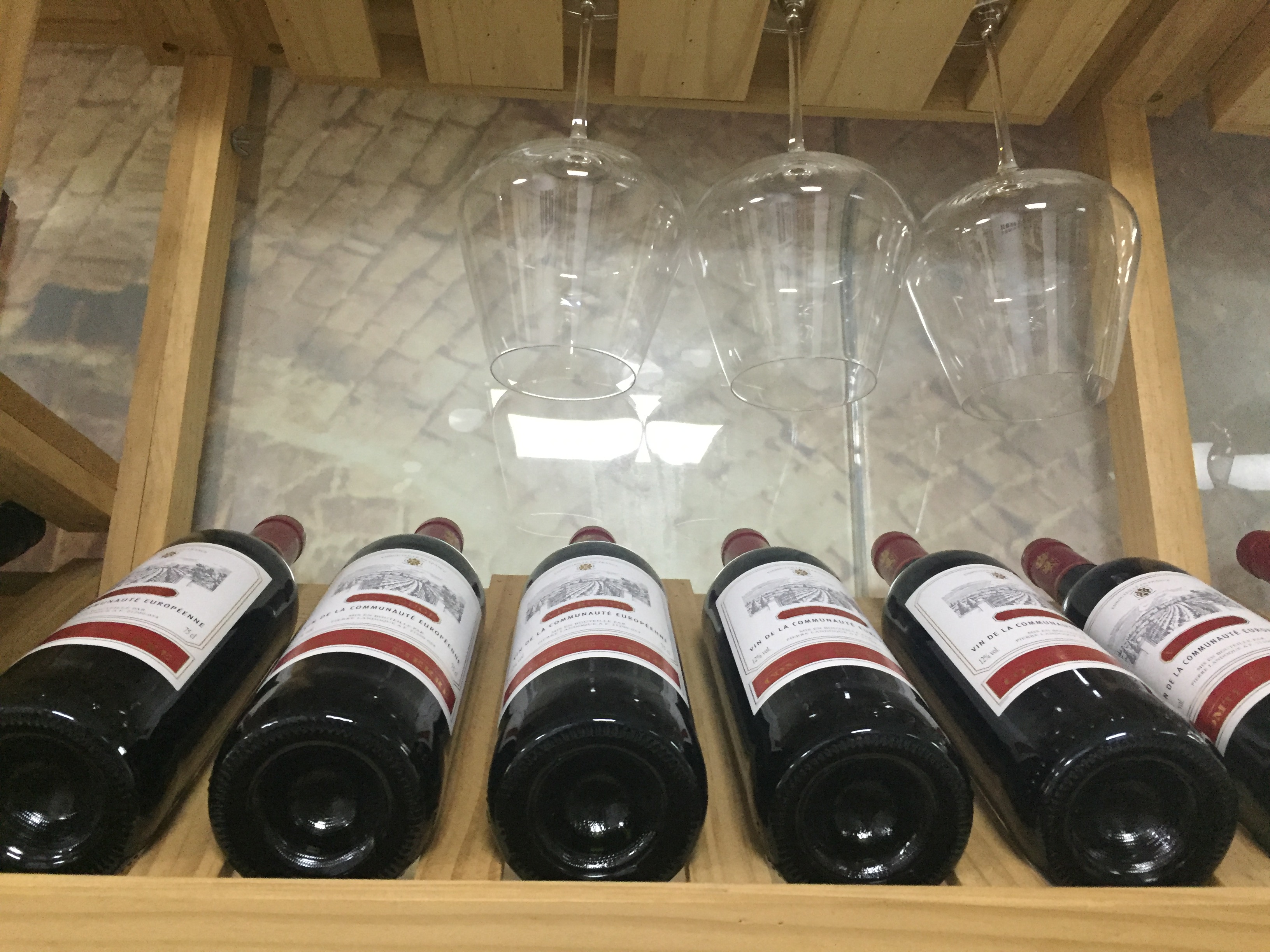 干白葡萄酒葡萄酒的常规储存方法,您知道该怎 进口葡萄酒批发价格，原装进口红 干红葡萄酒 干白葡萄酒