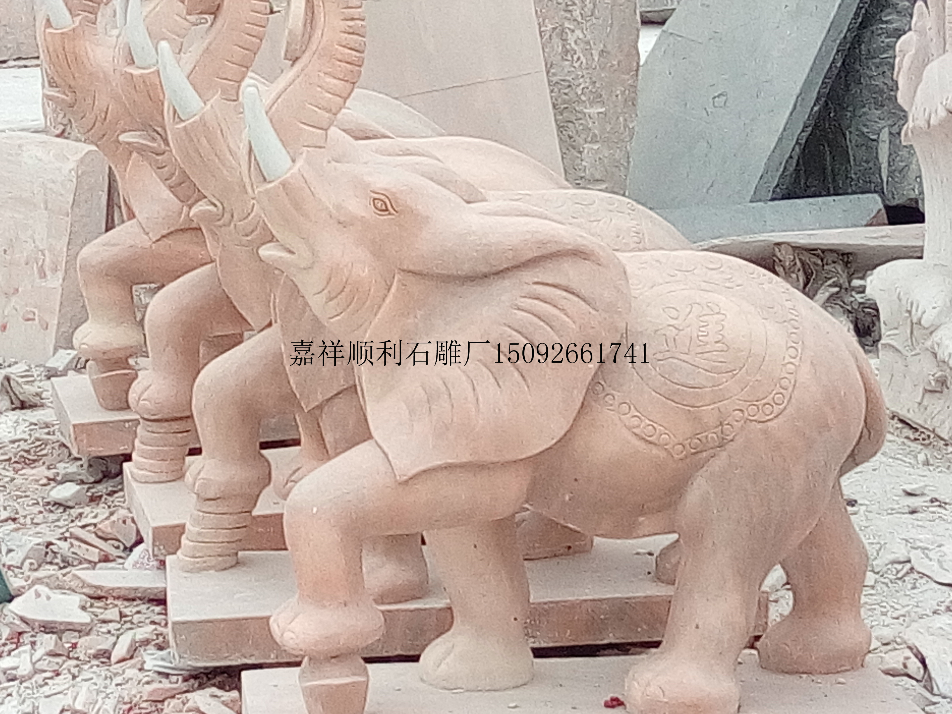 济宁市石雕大象石大象喷水石大象大象图片厂家石雕大象石大象喷水石大象大象图片石雕大象的价格石雕精美石雕大象