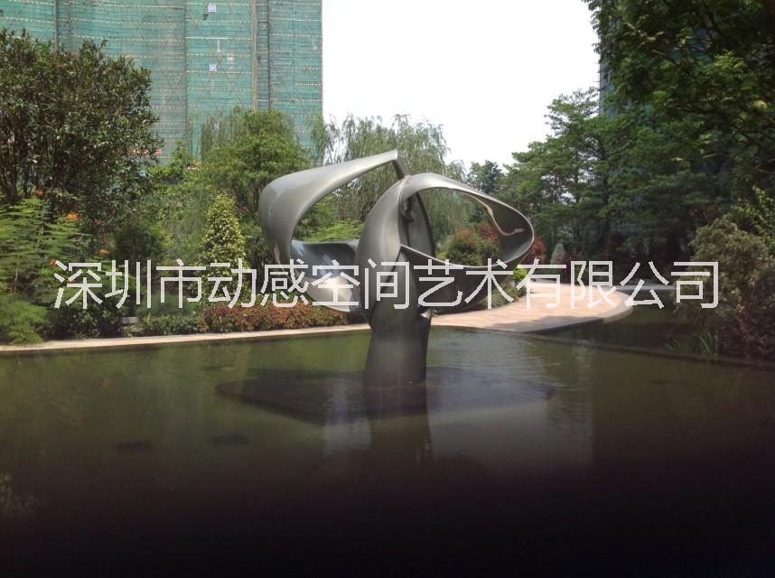 深圳市抽象玻璃钢雕塑厂家定制园林景观水景雕塑   抽象玻璃钢雕塑