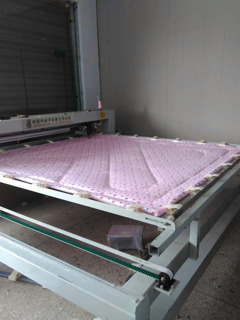 郑州市占地小全移动电脑绗缝机厂家