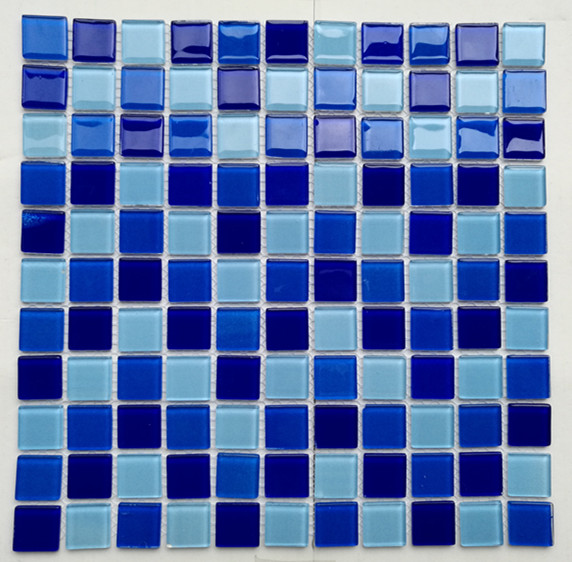 供应游泳池玻璃马赛克厂家，天蓝色25，50规格水晶玻璃厂