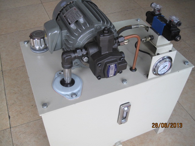 液压站定制各种规格液压站。可根据要求设计各种要求的液压系统。
