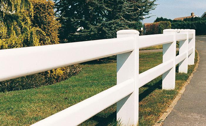 佛山市塑钢围栏护栏厂家厂家供应 UPVC马场护栏 塑钢围栏护栏 质量至上价格实惠！