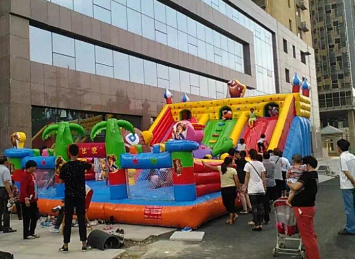 郑州市郑州儿童娱乐设施出租充气城堡等厂家