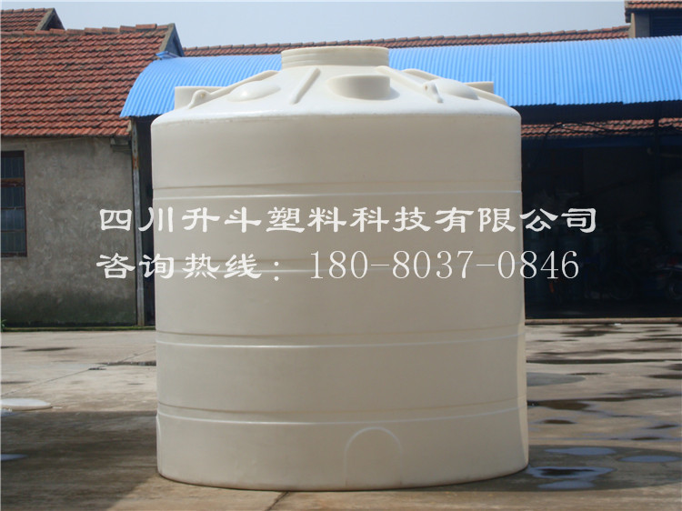 眉山市西昌塑料水桶10吨厂家直销厂家
