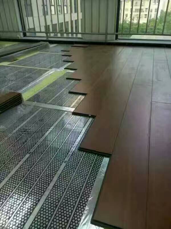 碳化地板/发热瓷砖苏州好迪威碳化地板/发热瓷砖/品质保证发热速度快/环保节能