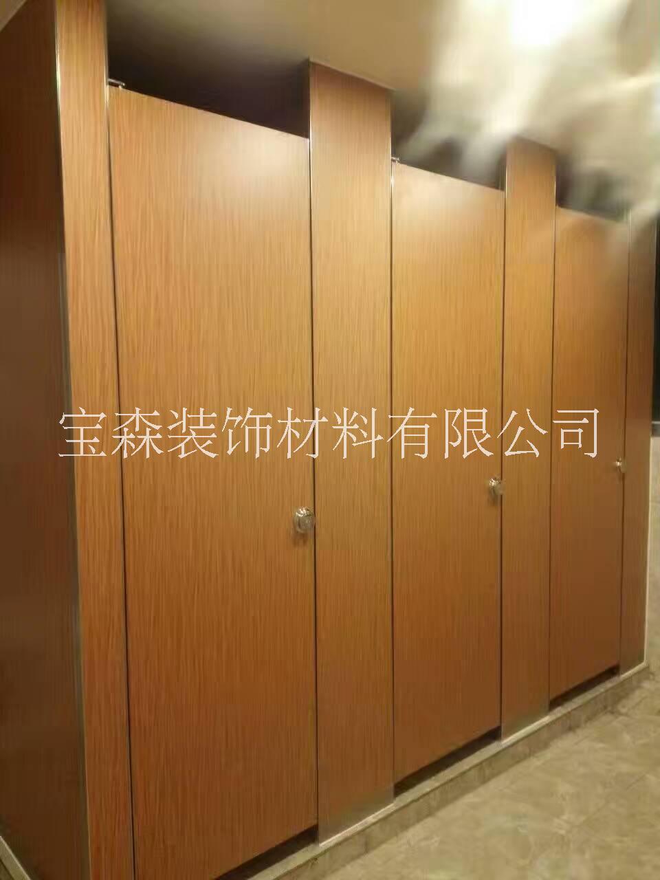 深圳厂家直销 复合板卫生间隔断