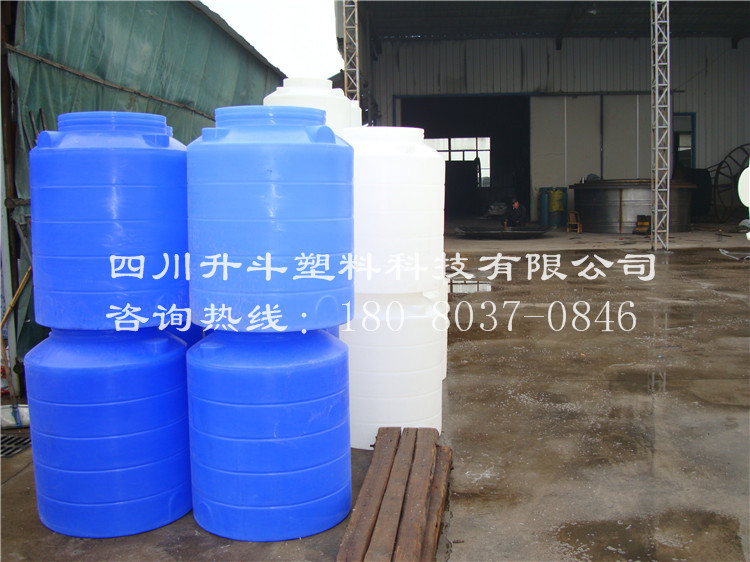 内江2吨水桶乐山2立方储罐   厂家直销