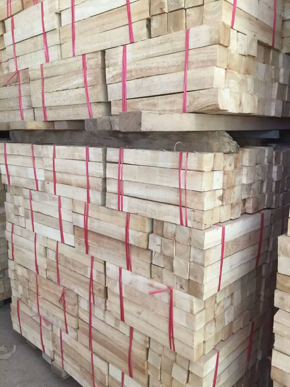 温州橡胶木板材价格 海南橡胶木厂家 海南橡胶木板材批发 橡胶木