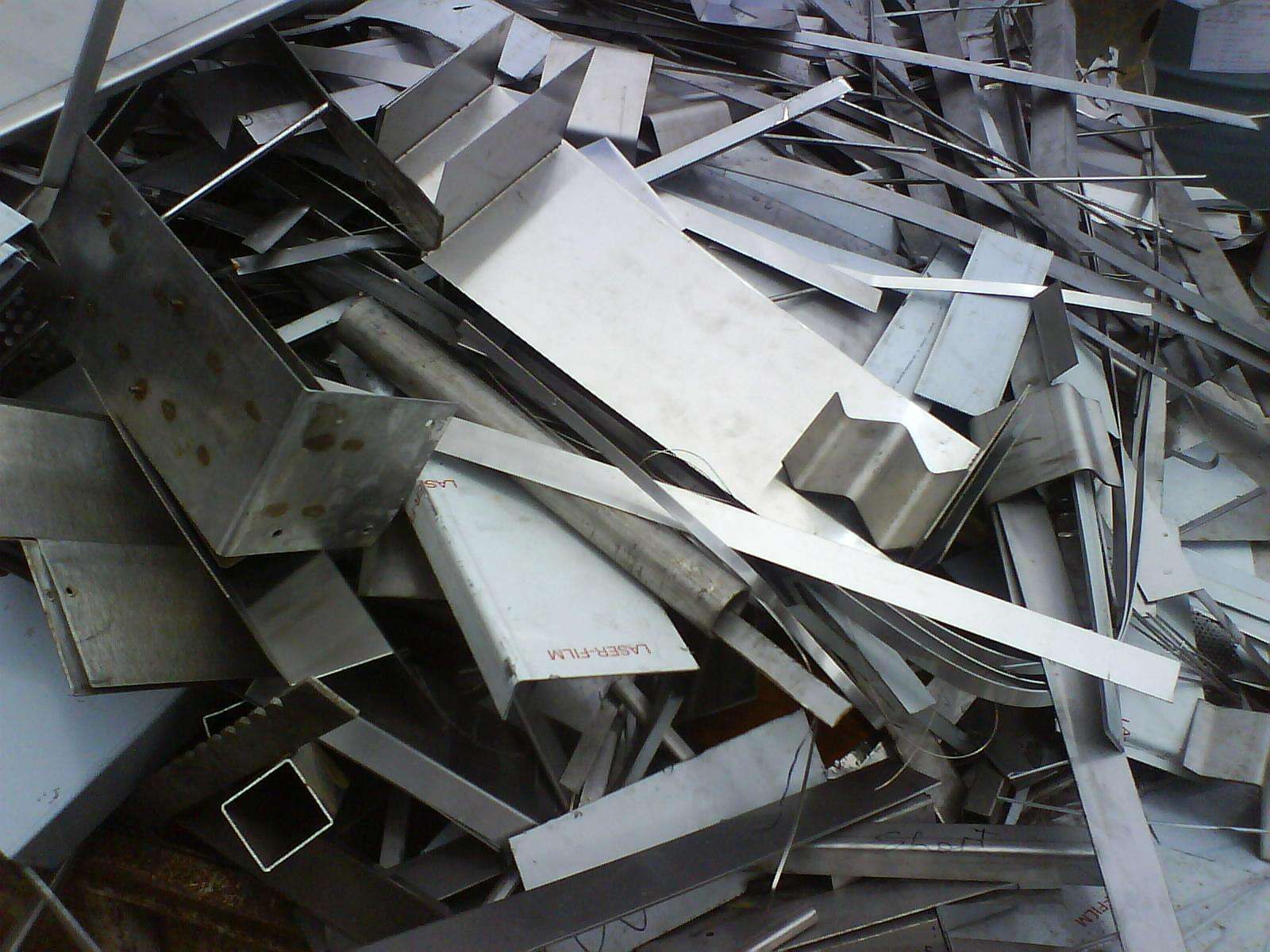 广州不锈钢回收不锈钢回收联系电话长期高价回收不锈钢