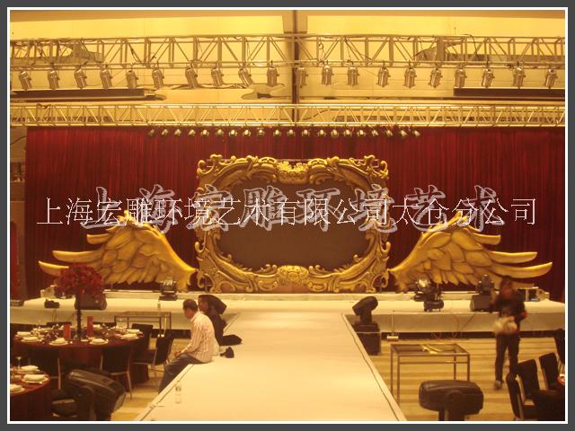 苏州市婚庆节庆舞台布置道具，美陈和雕塑厂家