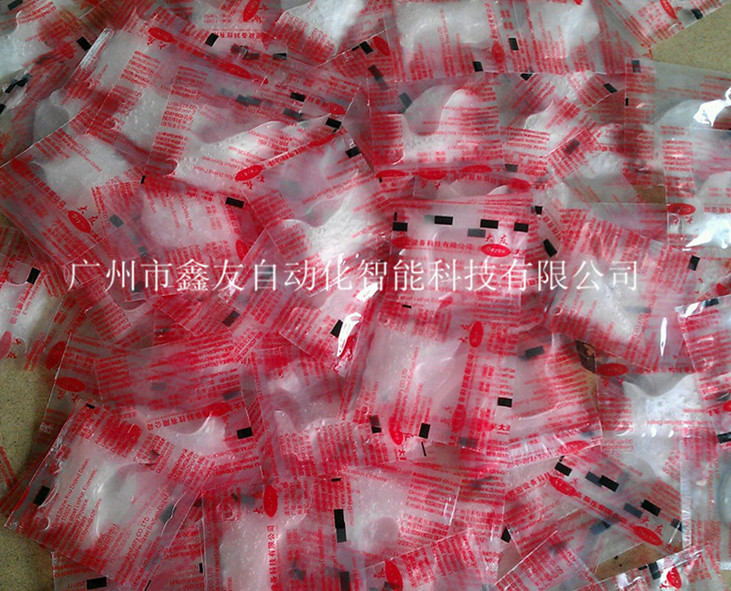 广州立式小袋物料包装机    供应广州立式包装机    立式包装机报价