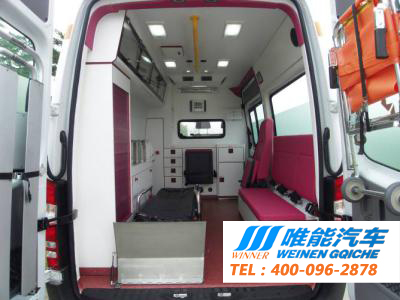 奔驰Sprinter315高顶柴油监护型救护车 （国Ⅴ嵌入式后警灯)
