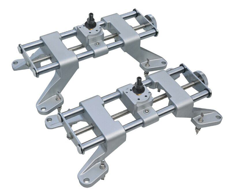 3D四轮定位仪 3D四轮夹具 CCD四轮夹具 小车轮夹厂家现货供应包邮图片