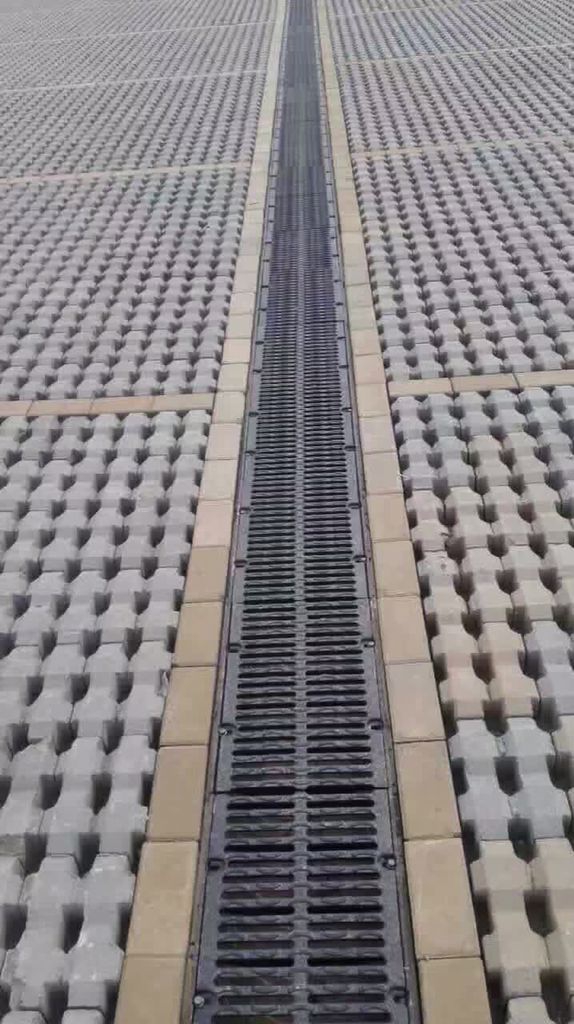 南京市铸铁盖板树脂排水沟槽厂家
