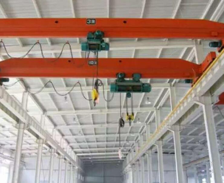 厂家现货批发5吨单梁行吊 质量可靠 机械加工车间用5吨单梁行吊图片