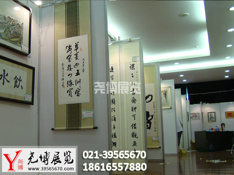 企业书画展活动布置挂画展架板出租|上海摄影展策划布置图片