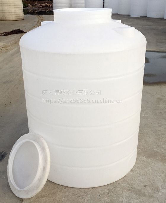 信诚800升塑料桶批发，800公斤塑料水箱尺寸价格图片
