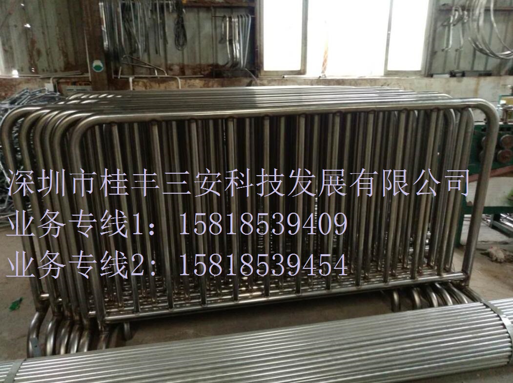 深圳不锈钢活动护栏厂家直销电话，可移动不锈钢铁马厂家电话