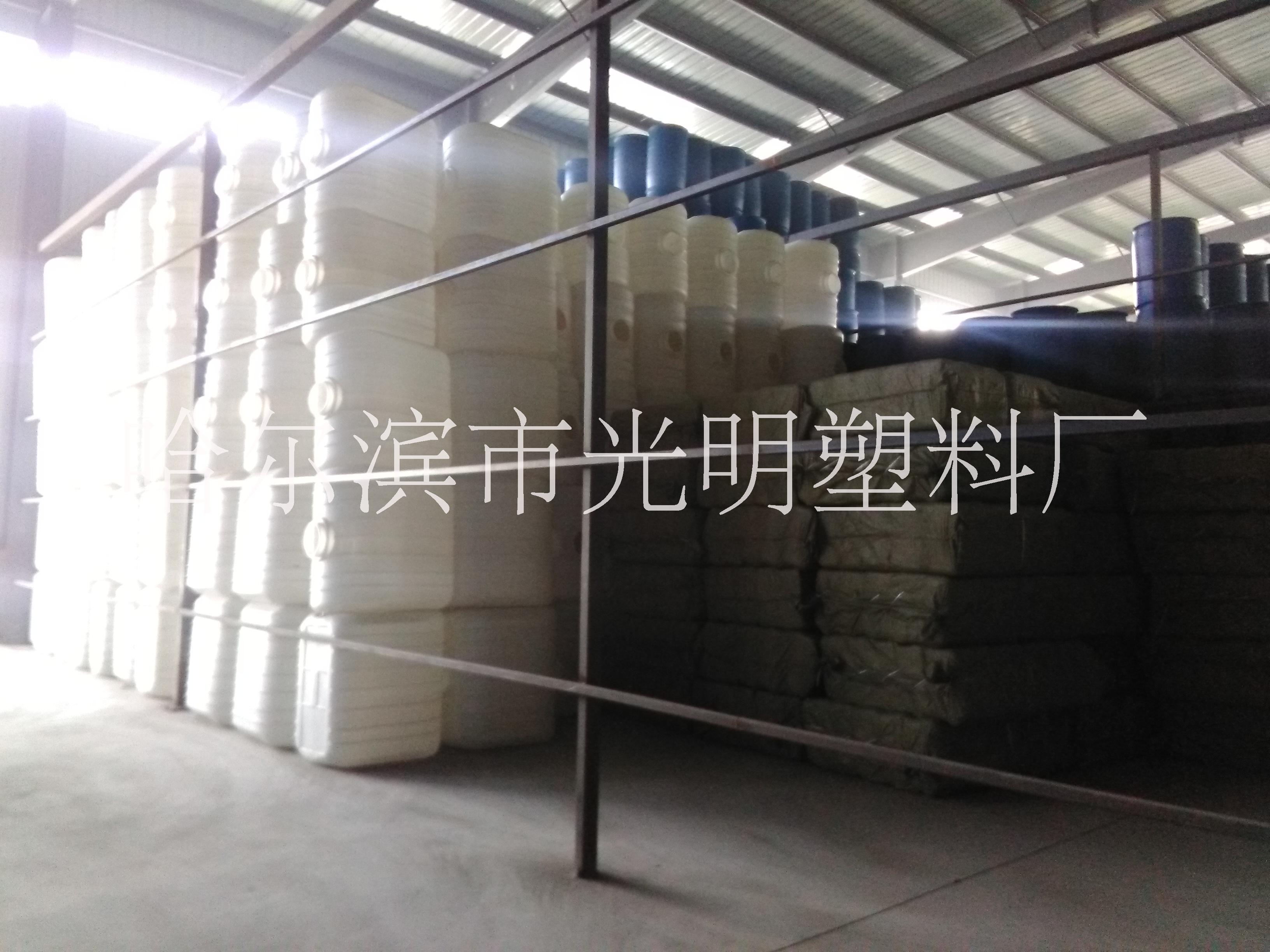 哈尔滨市塑料方桶水产运输方桶邦农塑料桶图片