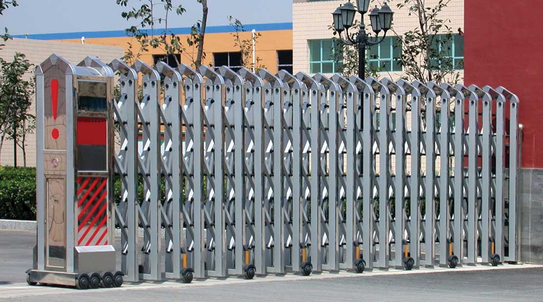 北京不锈钢伸缩门厂家 供应各种伸缩门 定制各种伸缩门