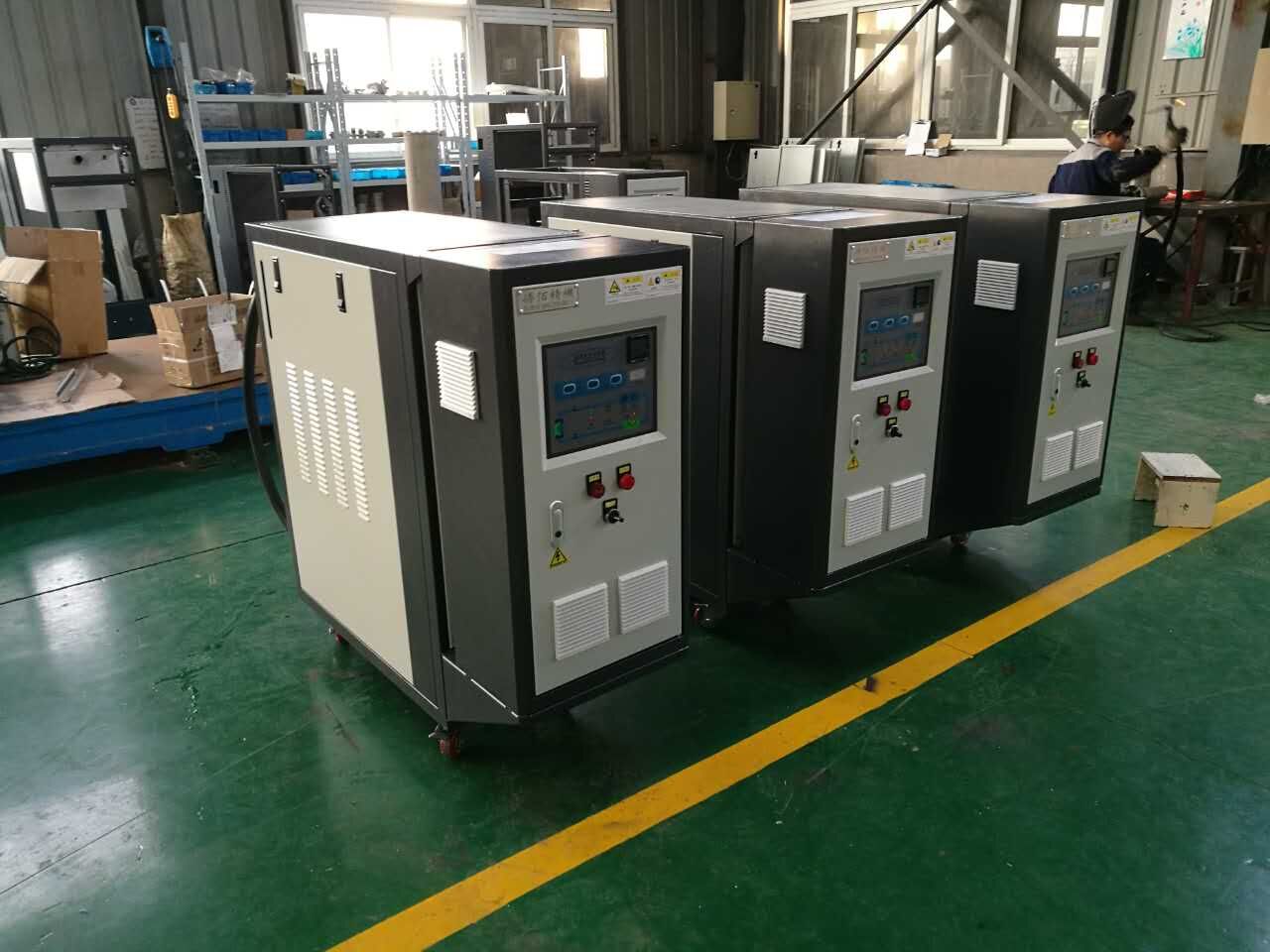 水循环温度控制机，上海胡鑫模温机