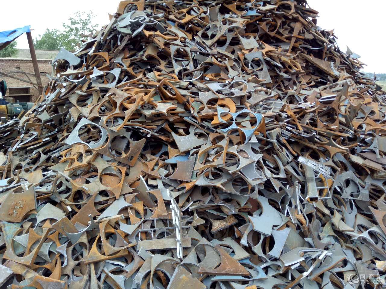 长期回收废铁 哪里有回收废铁 回收废旧物资 废钢铁