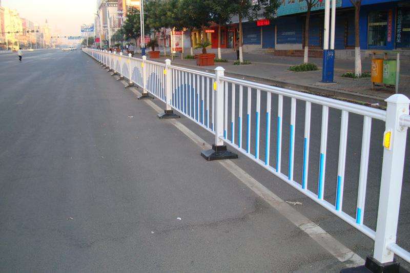 河北衡水市政护栏 京式护栏 市政护栏图片