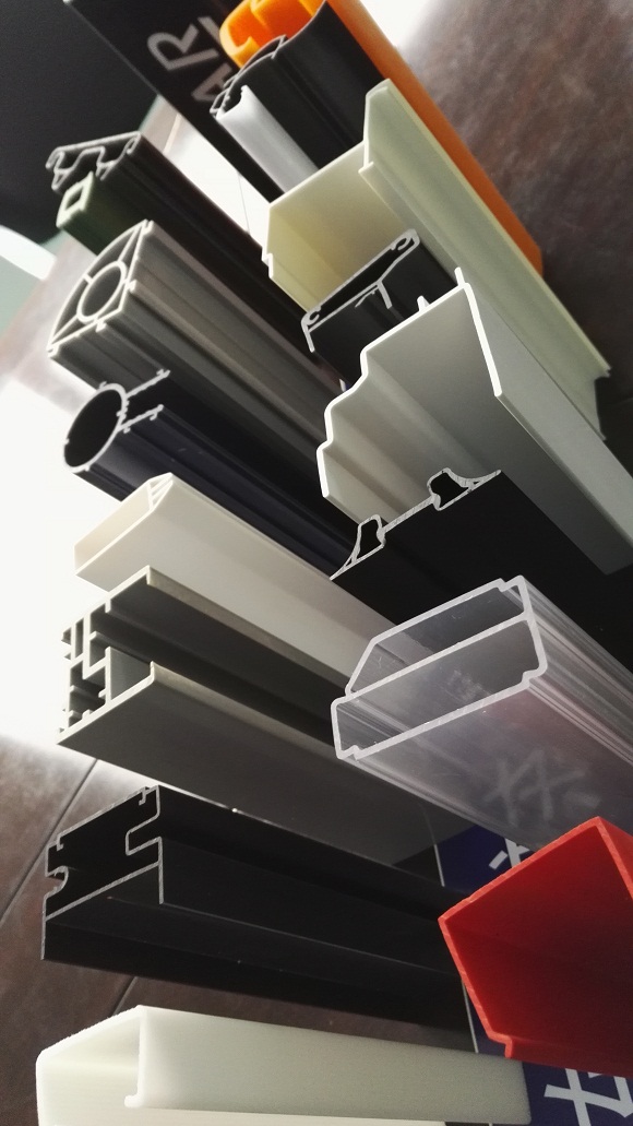 通用塑胶异型材 PVC挤出型材 管材棒材异型材