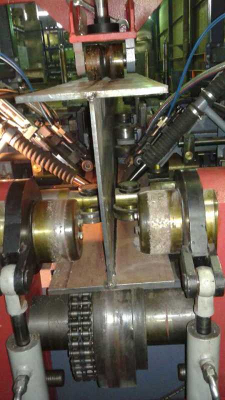 组焊矫一体机--采用德国热焊热矫工艺