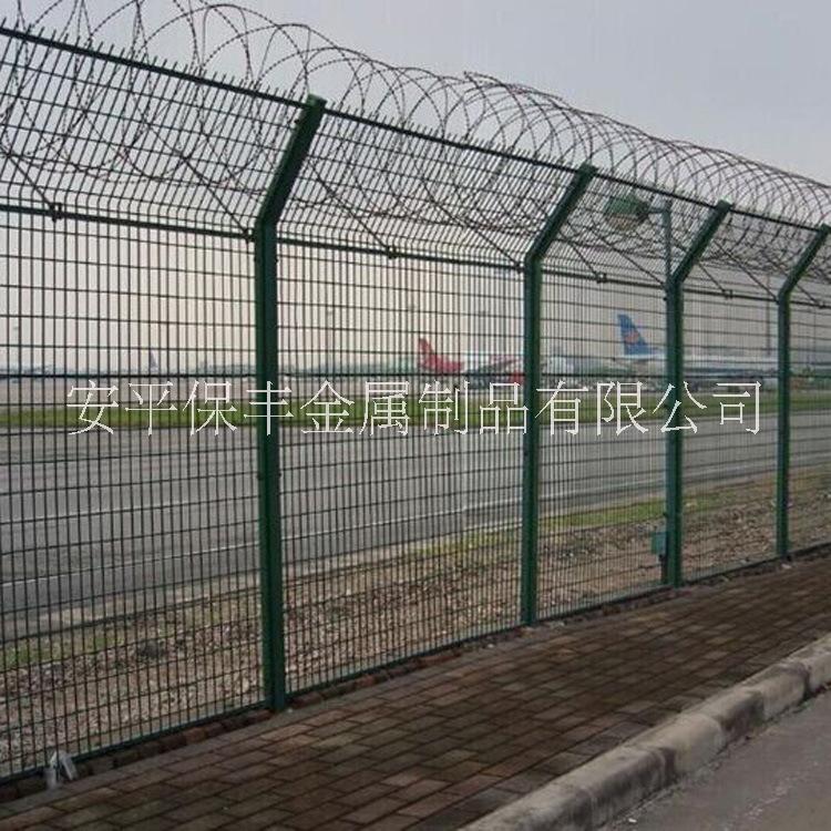 河北厂家供应机场围栏Y型柱护栏网定制监狱防护网机场防护网供应商图片